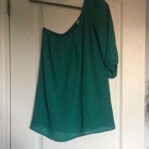 Short Green One Shoulder Dress